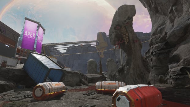 Red Crates in APEX Legends